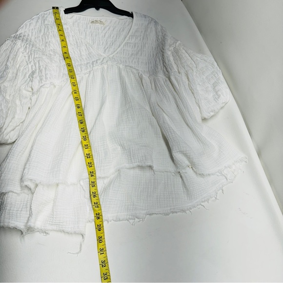 Free People We The Free Flower Power Top White Oversized Gauze Raw Hem
Size XS - Picture 9 of 10